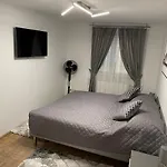 Refaeli Apartments 1020