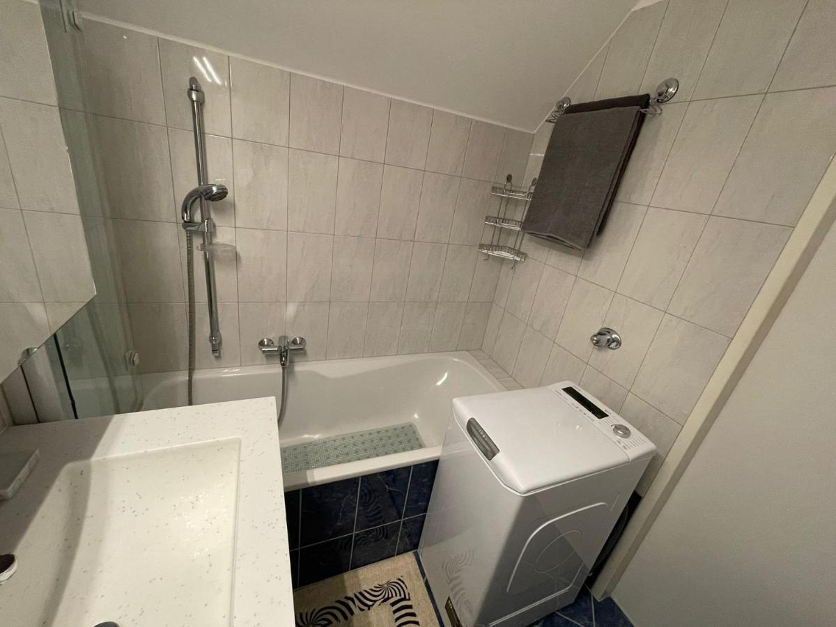 Refaeli 1020 Apartment *